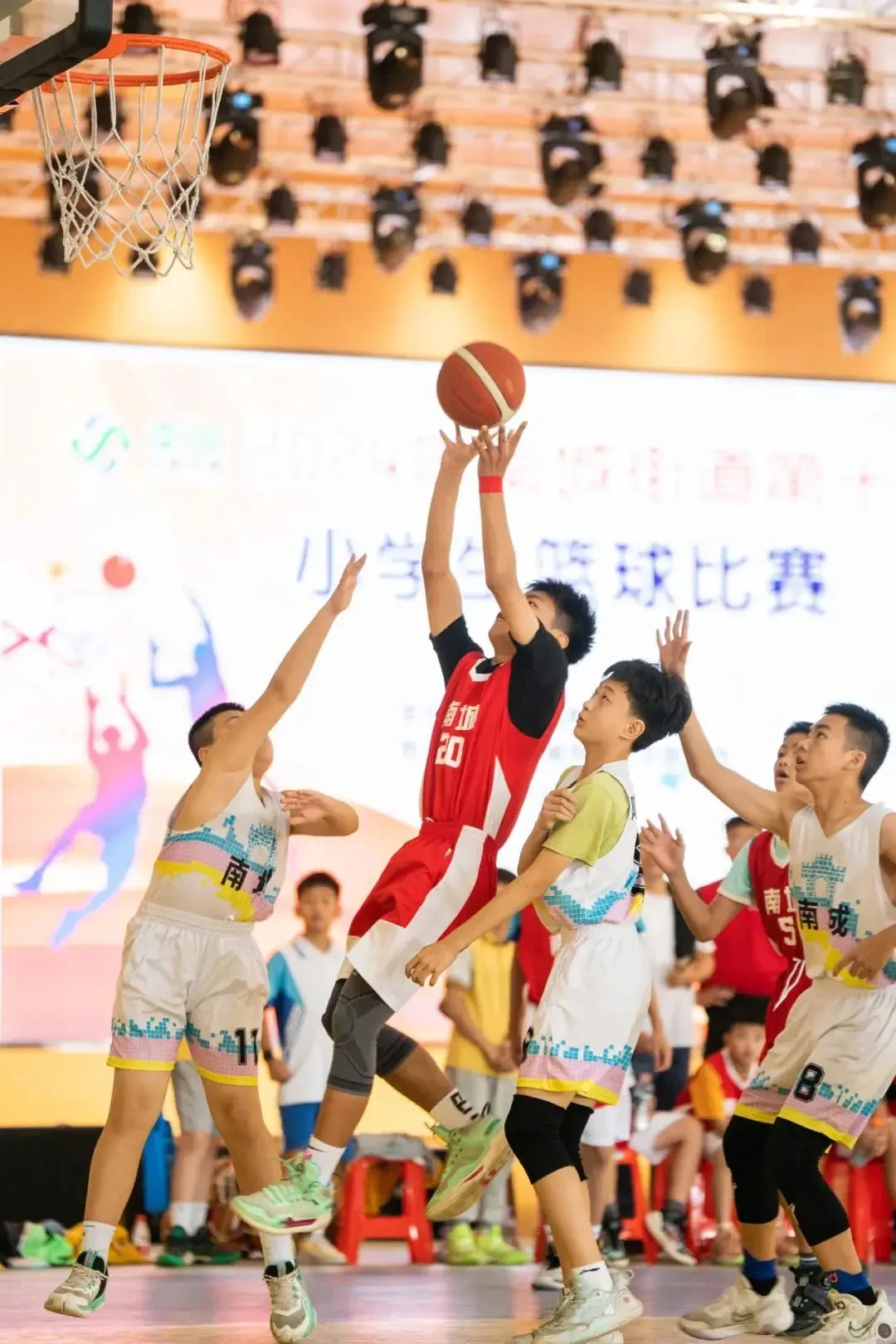 篮球力量训练动作要领_1